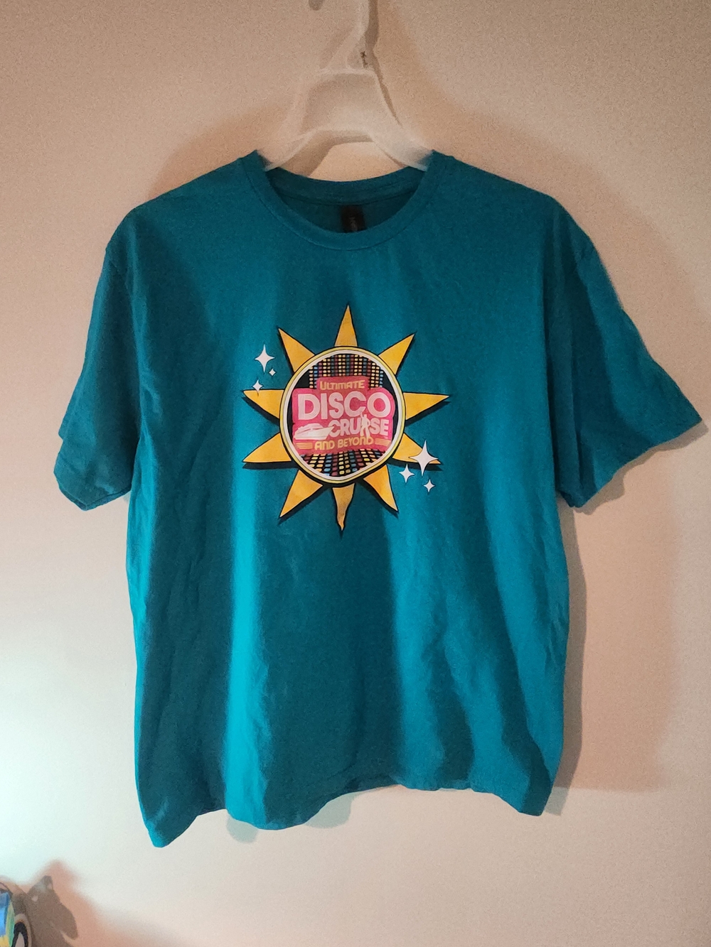 Ultimate Disco Cruise Graphic Shirt Size Large